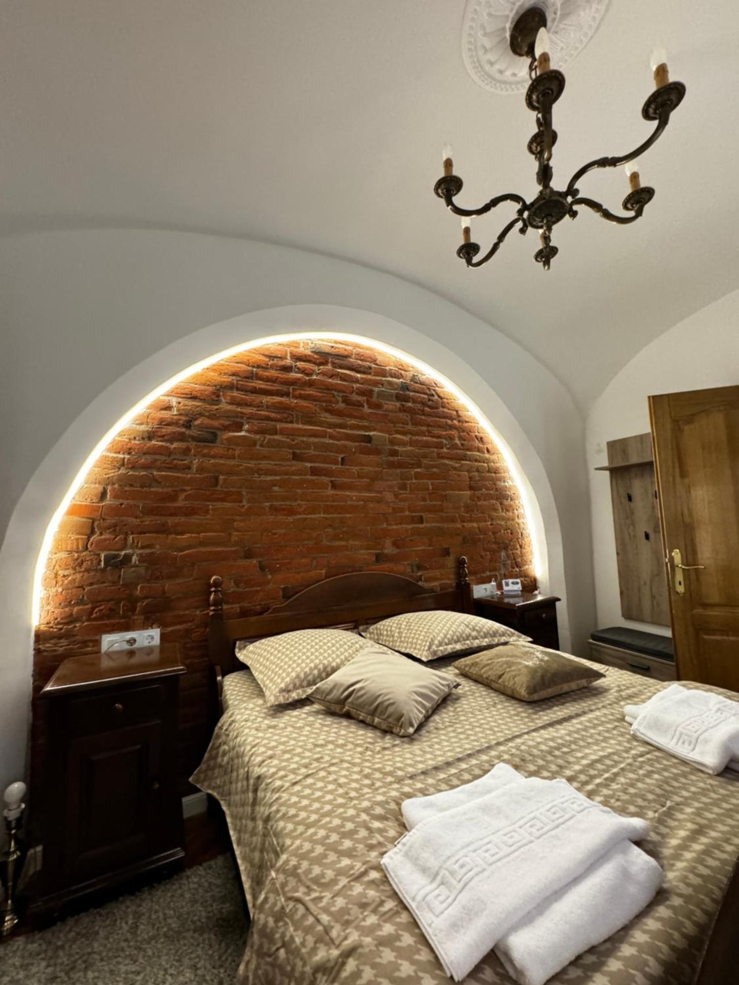 Balcescu Central Residence シビウ 部屋 写真