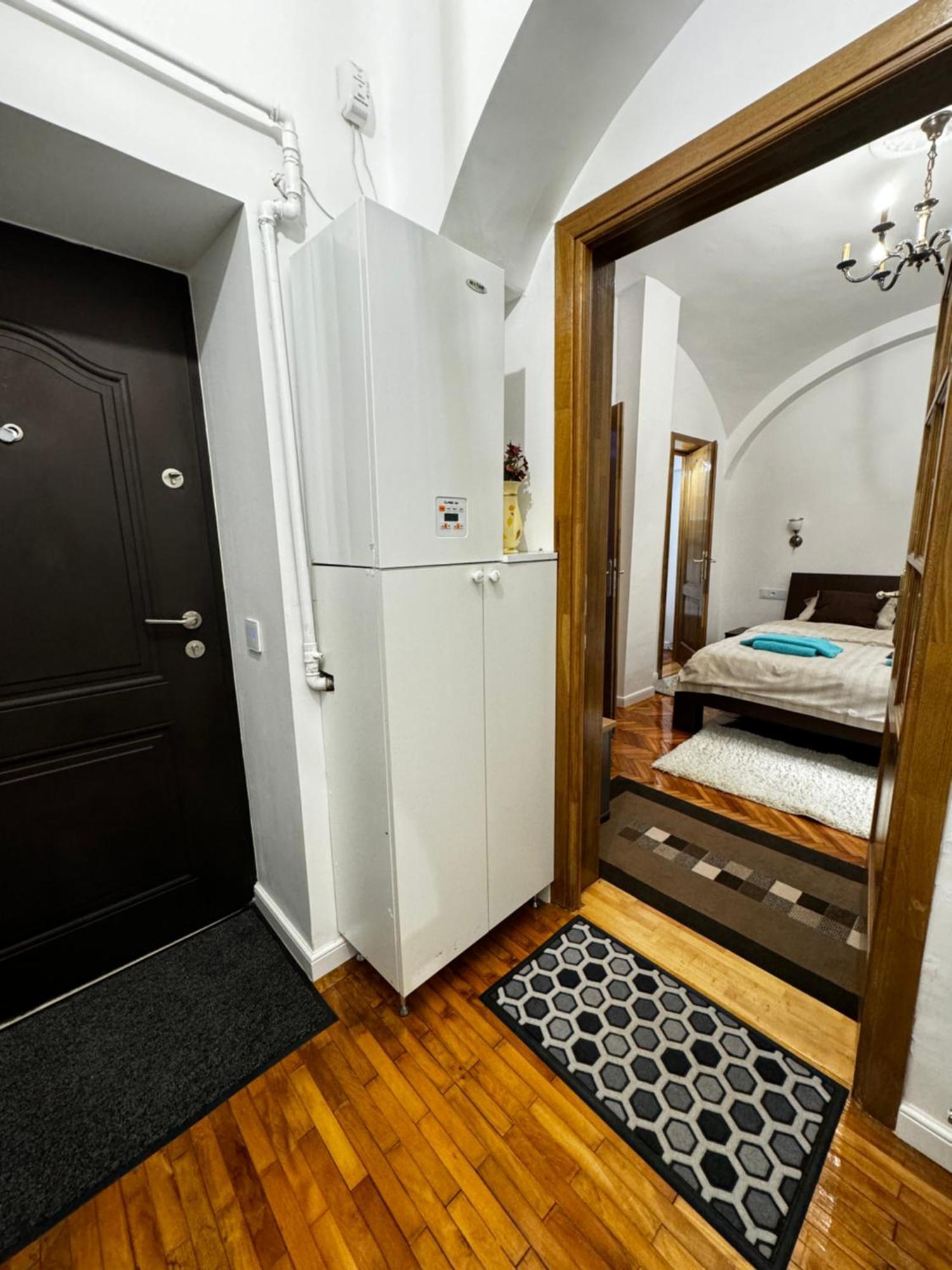 Balcescu Central Residence シビウ 部屋 写真