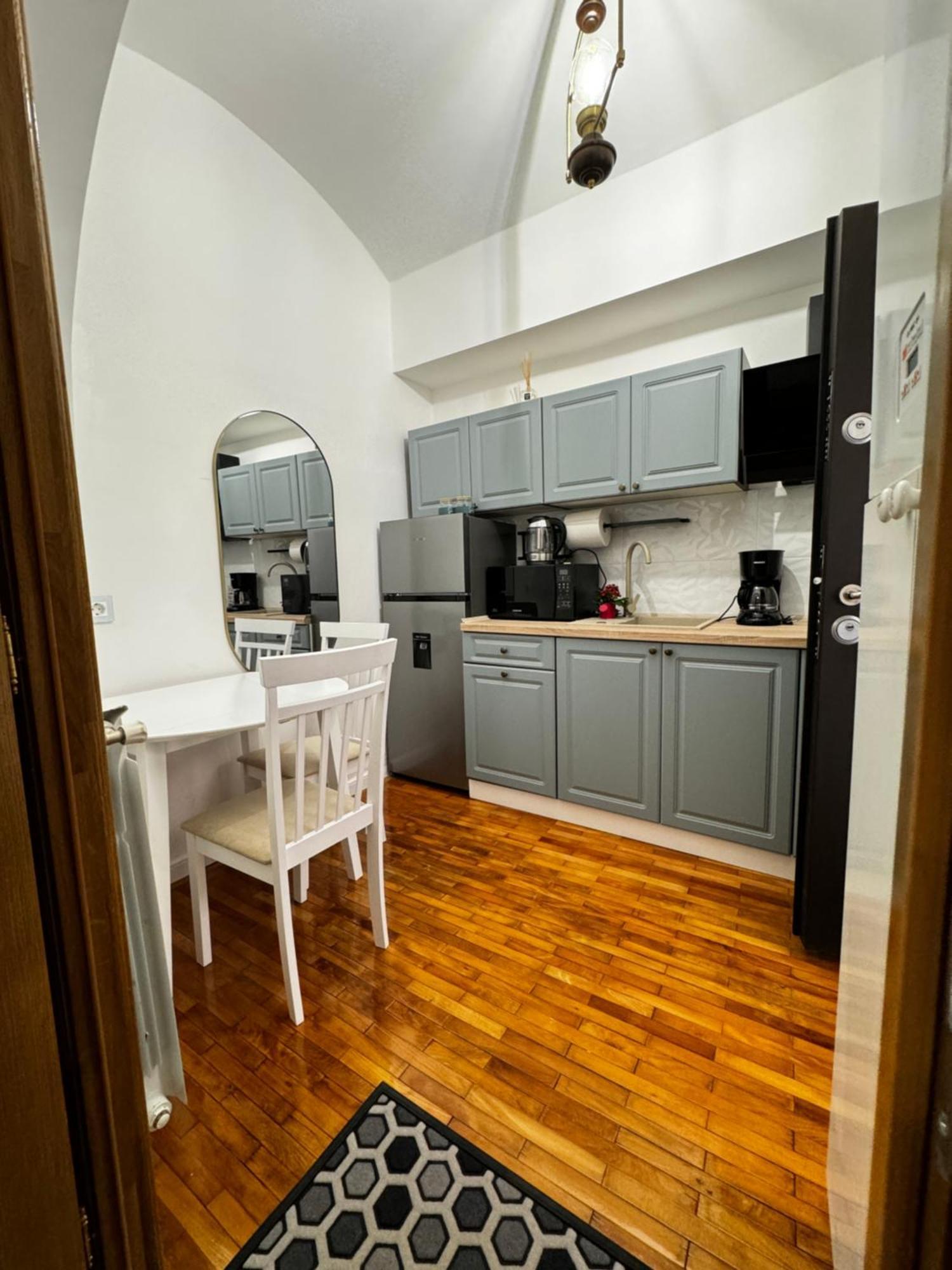 Balcescu Central Residence シビウ 部屋 写真